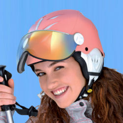 kinder skihelm met vizier in opvallende roze kleur