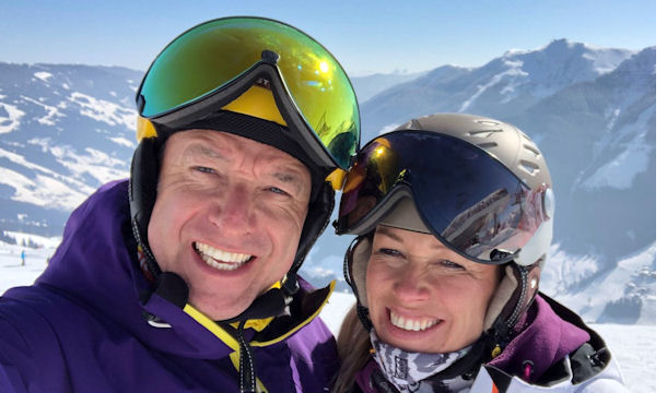 Tom Coronel en Paulien Zwart dragen een CP Skihelm met Vizier